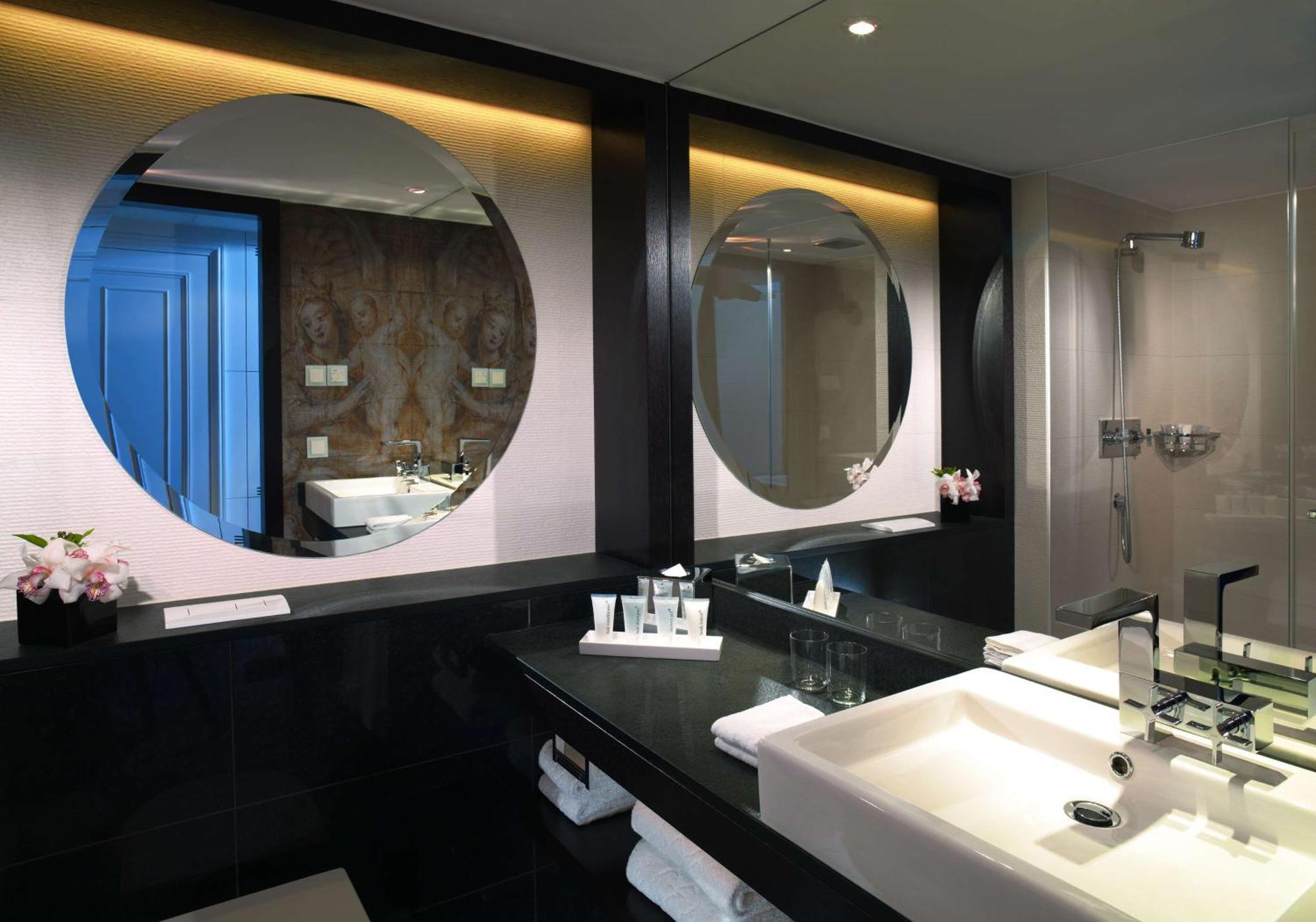 Vier Jahreszeiten Kempinski Muenchen Εξωτερικό φωτογραφία